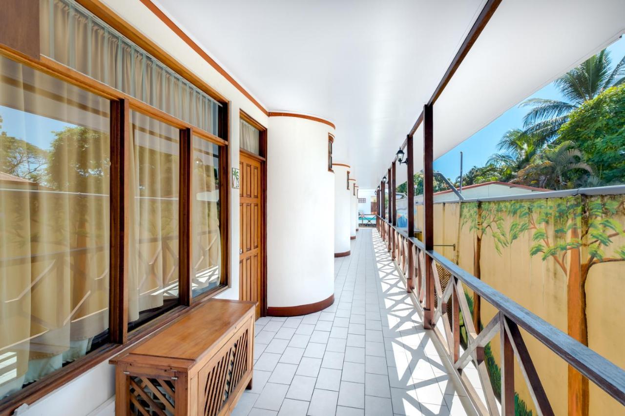 Hotel Poseidon ฆาโก ภายนอก รูปภาพ
